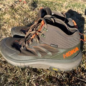 Hoka size 11 Toa GTX